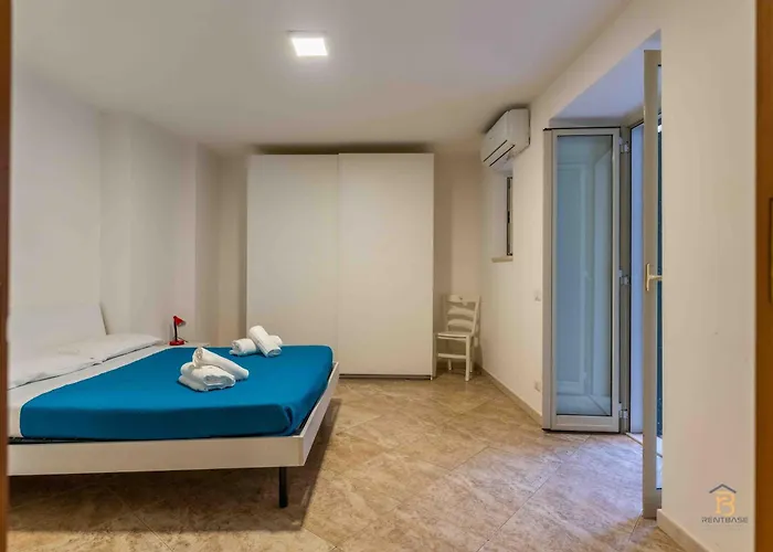 John's House Апартаменты *